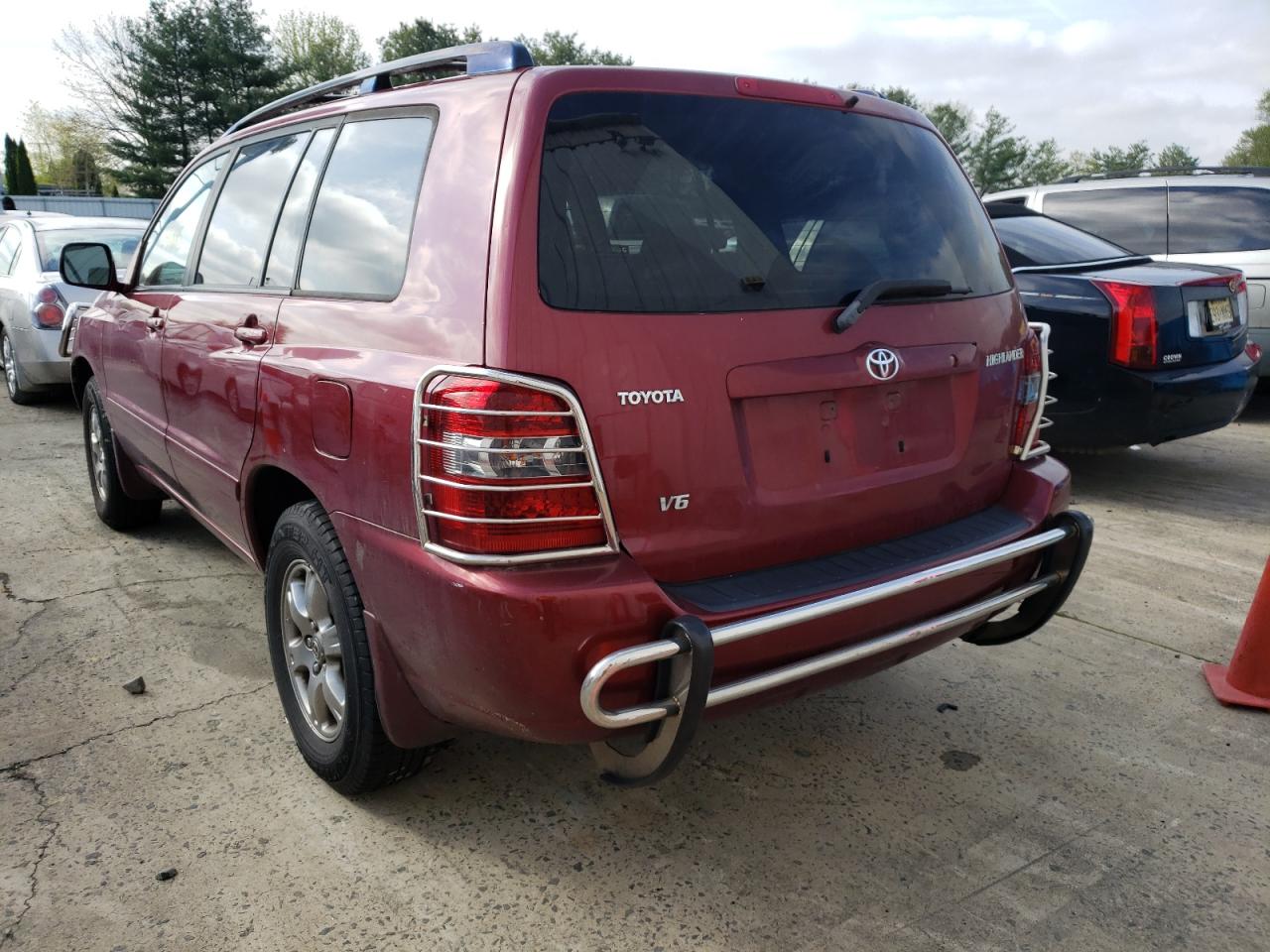 Photo 3 from auction – 2005 TOYOTA HIGHLANDER with VIN JTEDP21A050062551