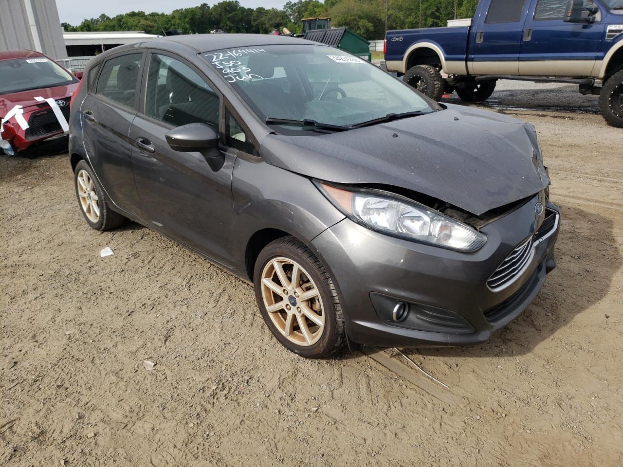 FORD FIESTA SE 2017 with VIN 3FADP4EJ2HM103361 - Photo from auction