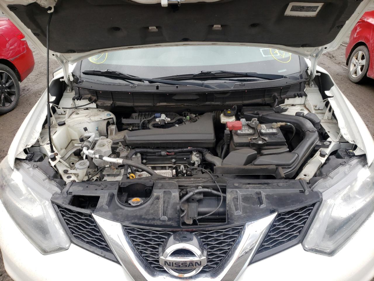 Photo 7 from auction – 2015 NISSAN ROGUE S with VIN 5N1AT2MVXFC826984