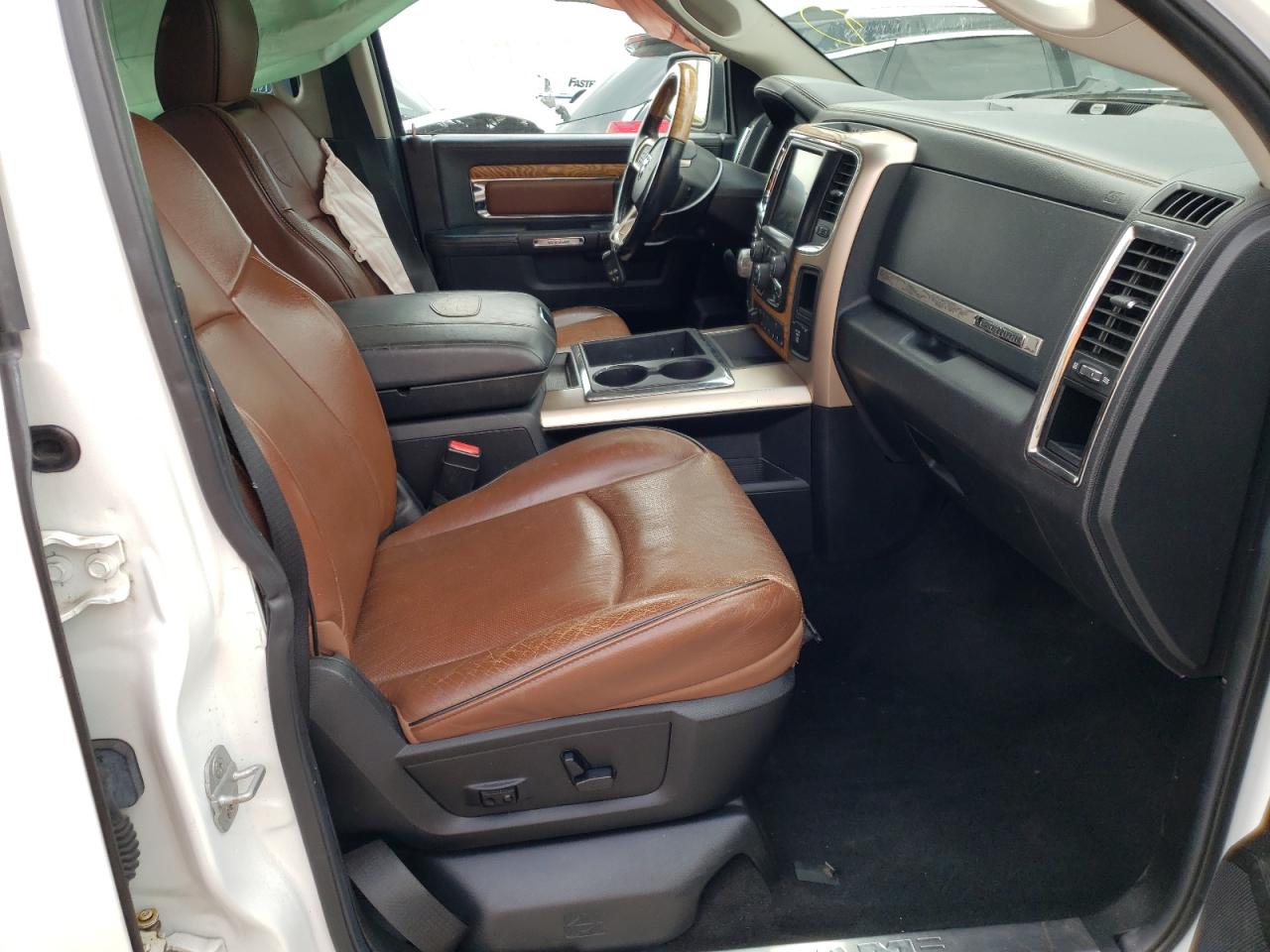 Photo 5 from auction – 2013 RAM 1500 LONGH with VIN 1C6RR7PT1DS635719