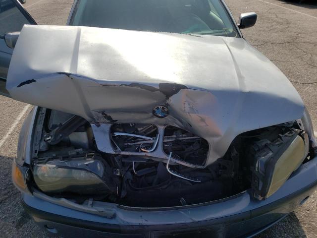Photo 7 from auction – 2004 BMW 325I with VIN WBAAZ33484KP90682