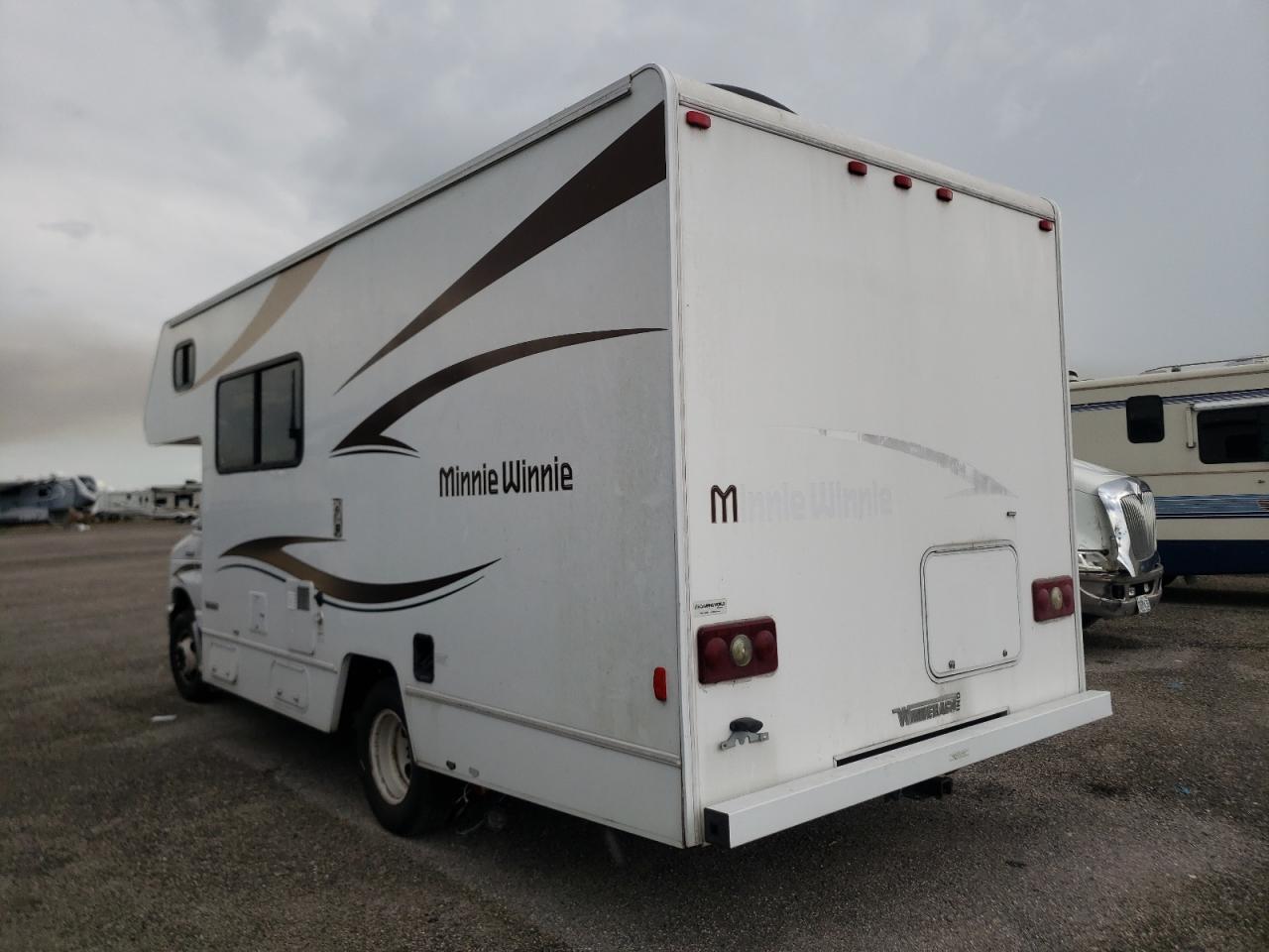 Photo 3 from auction – 2015 FORD ECONOLINE with VIN 1FDWE3FL2EDB09506