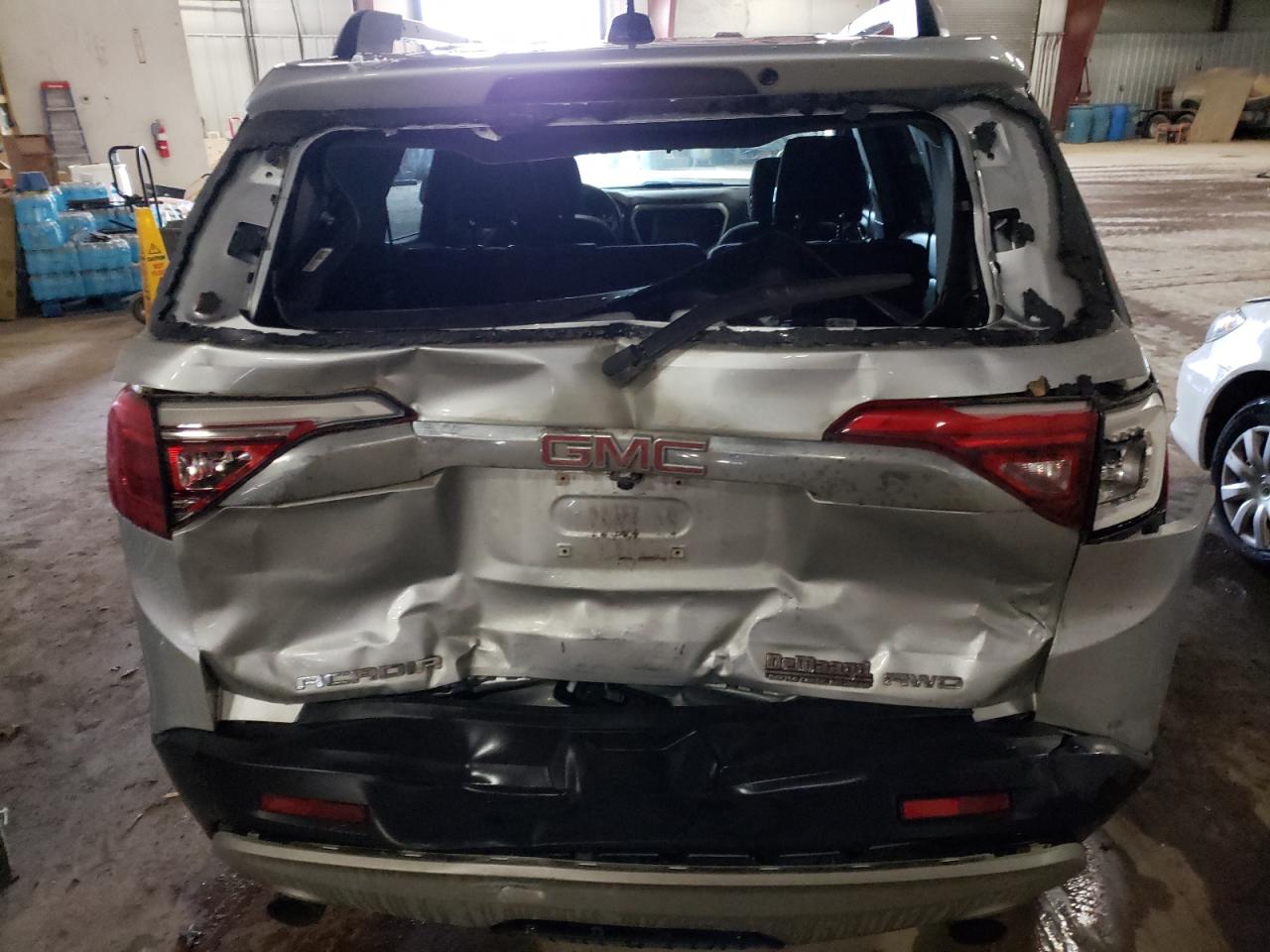 Photo 9 from auction – 2017 GMC ACADIA SLE with VIN 1GKKNSLS1HZ156935