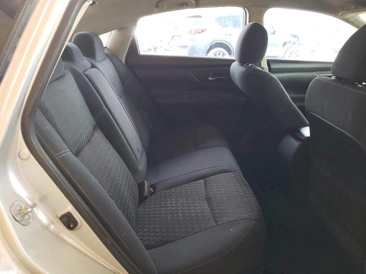 Photo 6 from auction – 2016 NISSAN ALTIMA 2.5 with VIN 1N4AL3AP8GN320758