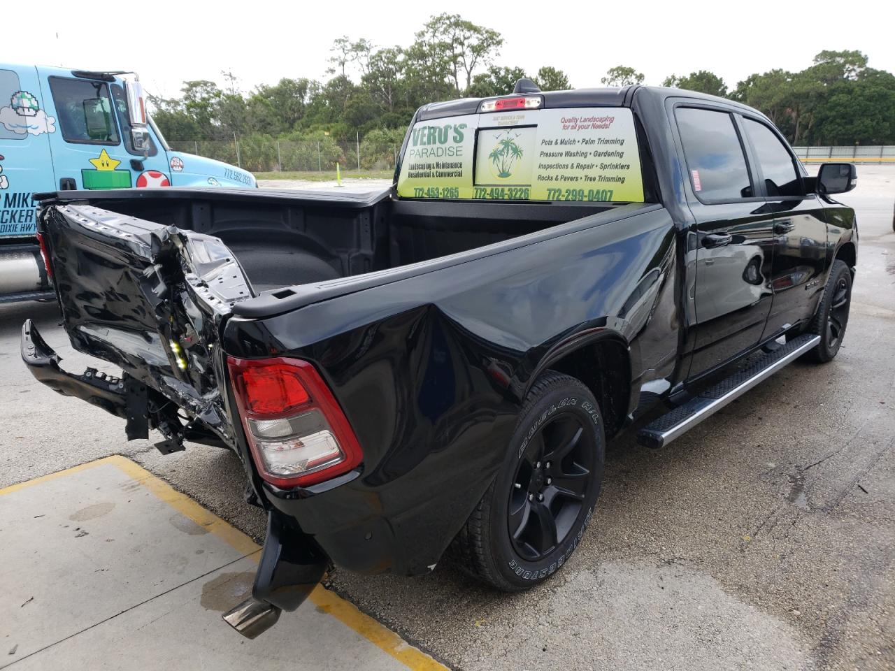 Photo 4 from auction – 2022 RAM 1500 BIG H with VIN 1C6RREMT5NN254058