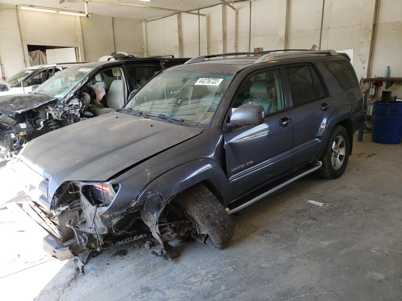 Photo 2 from auction – 2003 TOYOTA 4RUNNER LI with VIN JTEBT17R830025545