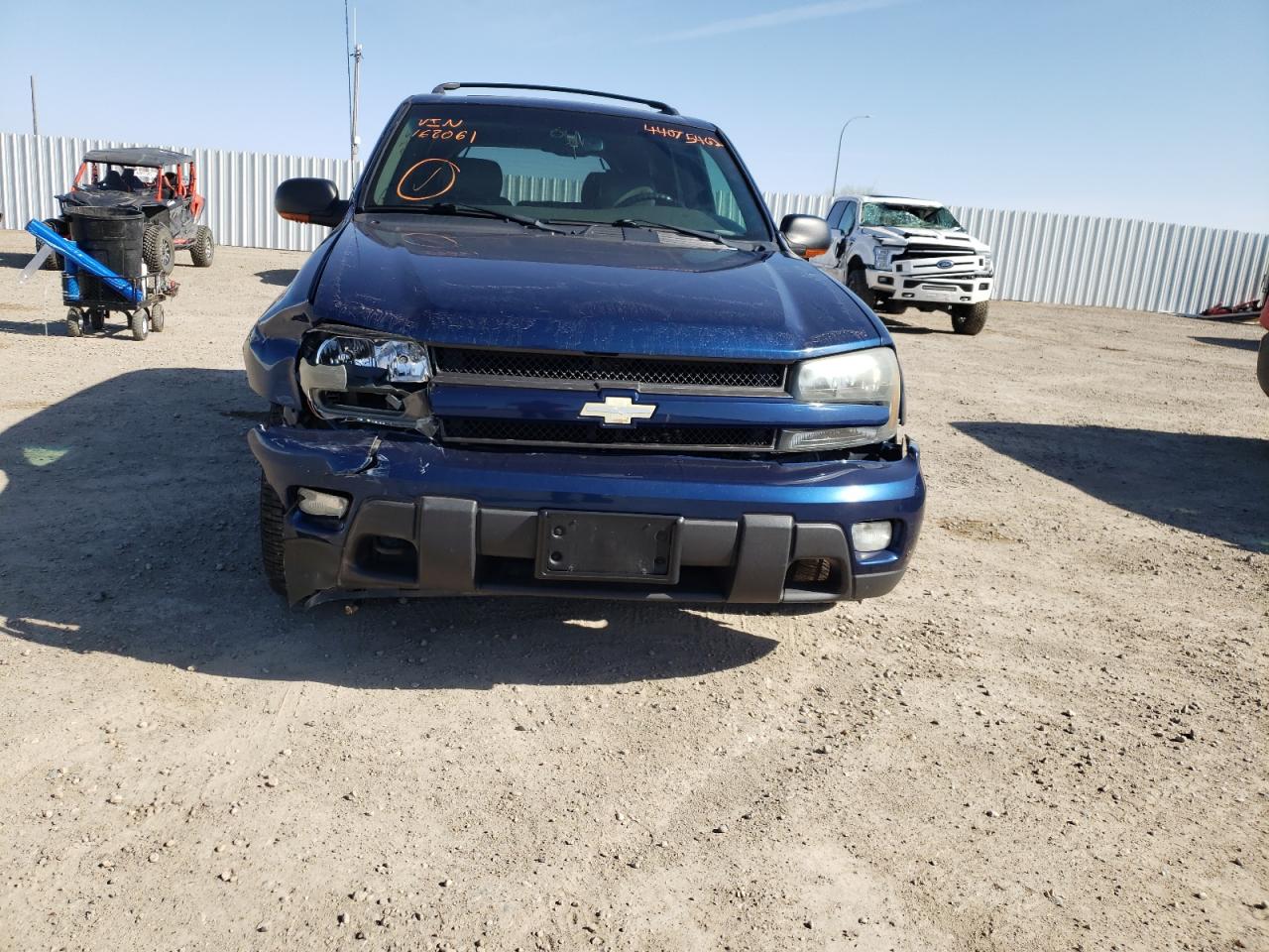Photo 9 from auction – 2002 CHEVROLET TRAILBLAZE with VIN 1GNDT13SX22168061