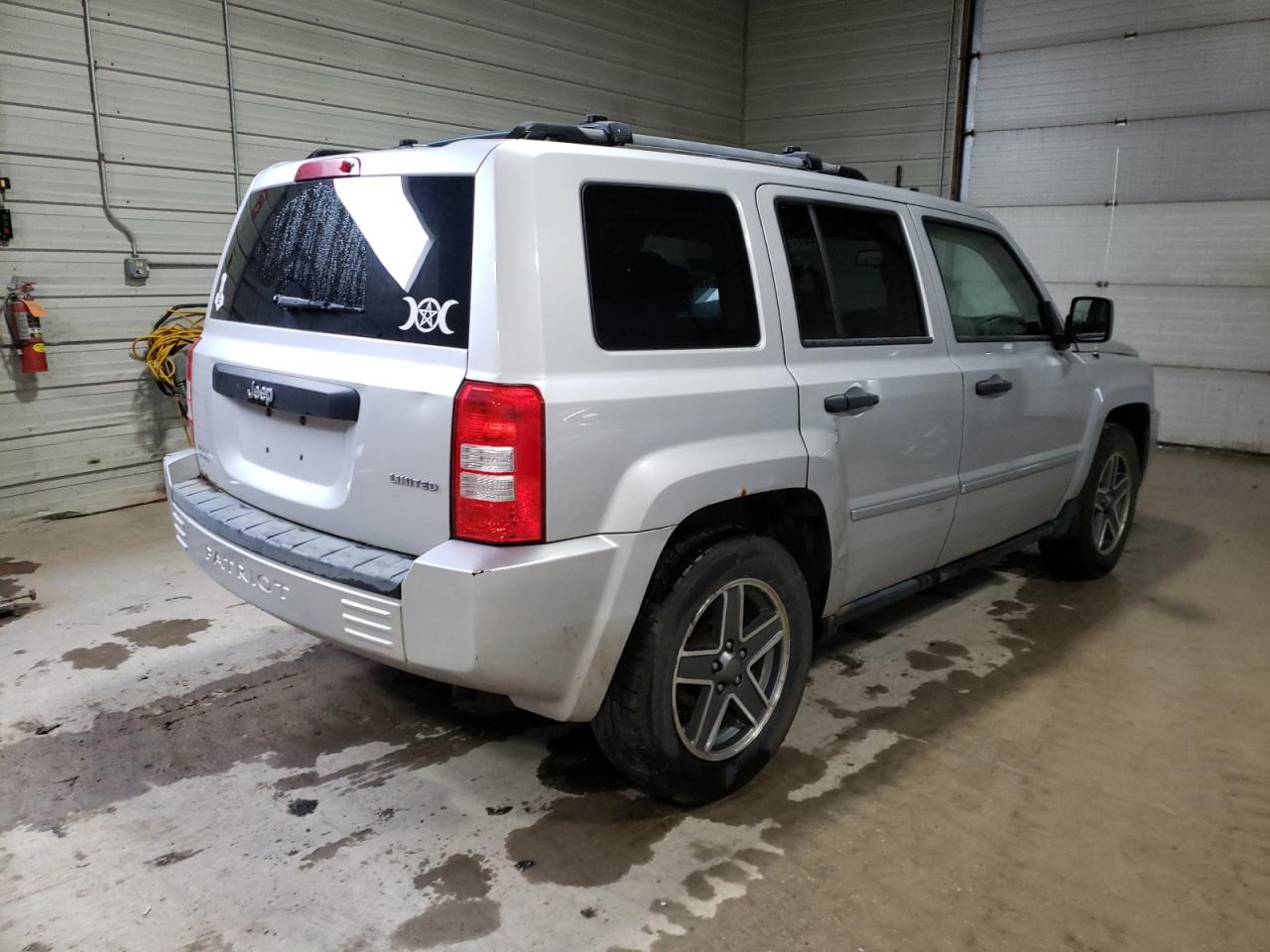 Photo 4 from auction – 2009 JEEP PATRIOT LI with VIN 1J8FT48B29D201217