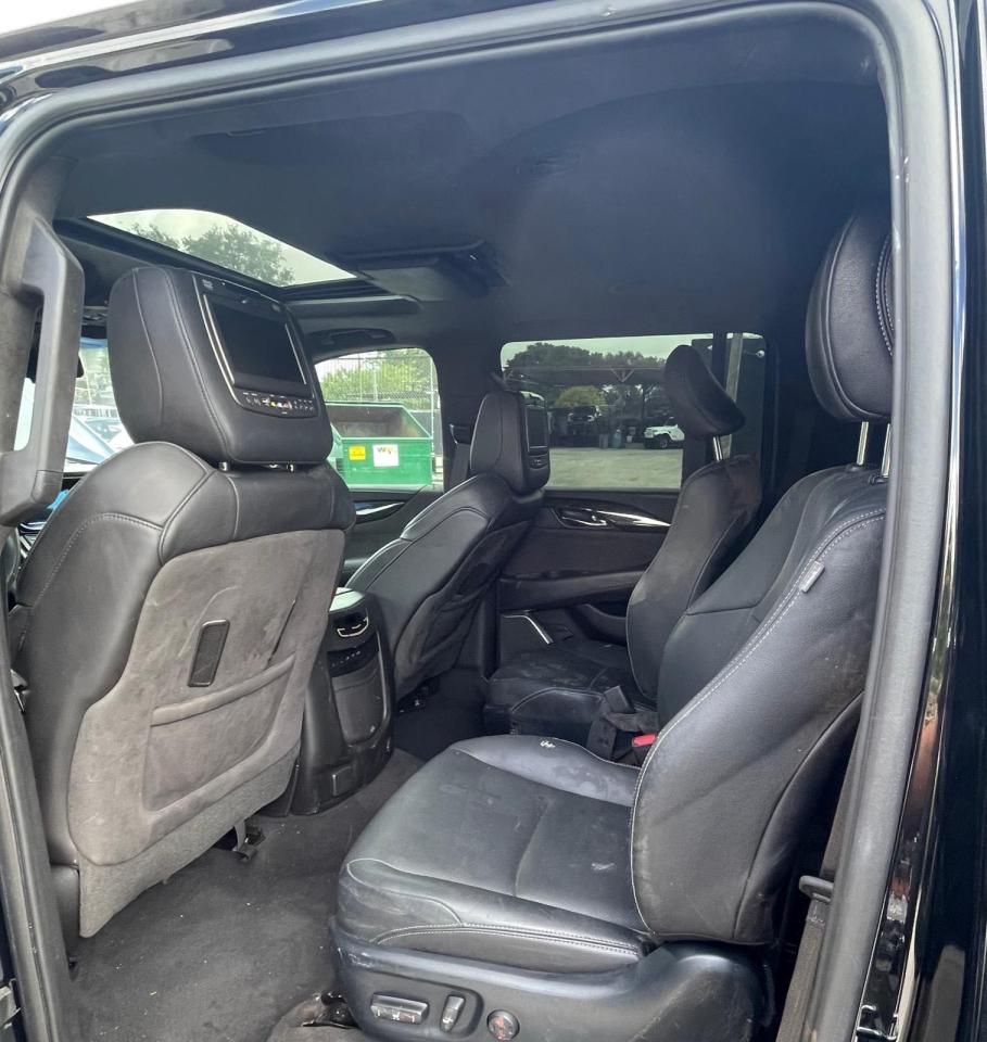 Photo 6 from auction – 2018 CADILLAC ESCALADE E with VIN 1GYS3KKJ7JR185348