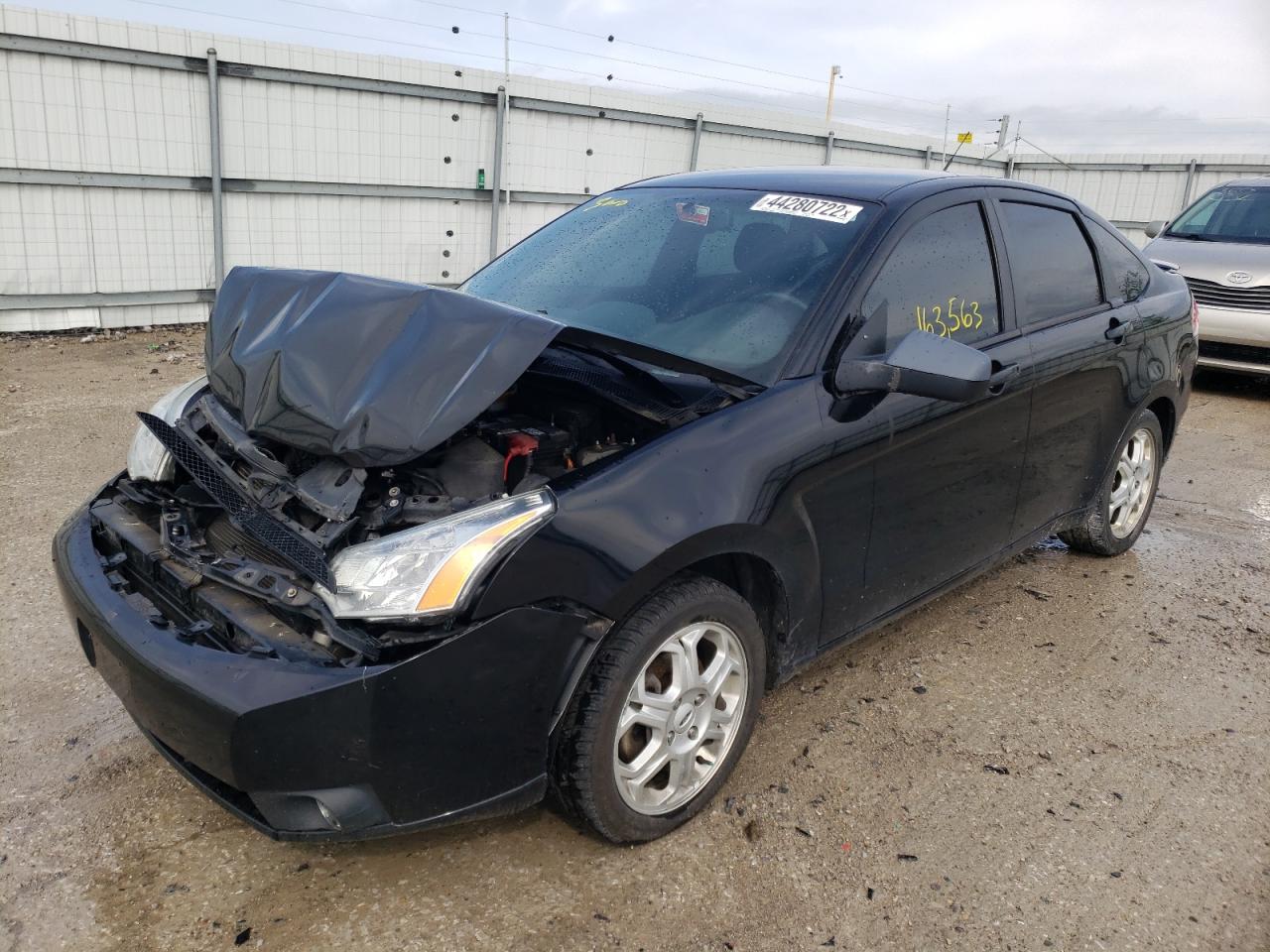 Photo 2 from auction – 2009 FORD FOCUS SES with VIN 1FAHP36N69W189949