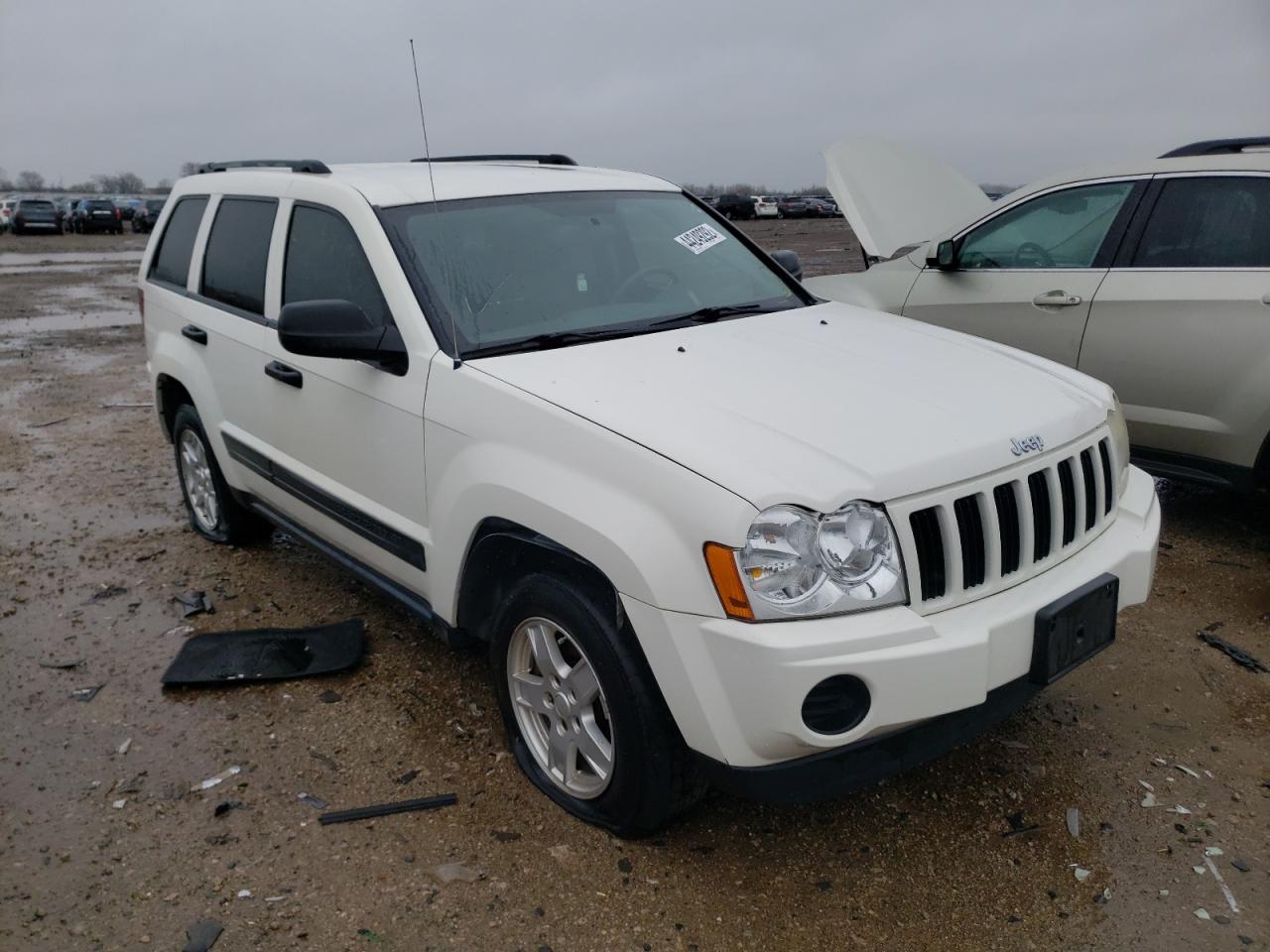 JEEP GRAND CHER 2005 with VIN 1J4GR48K35C697181 - Photo from auction