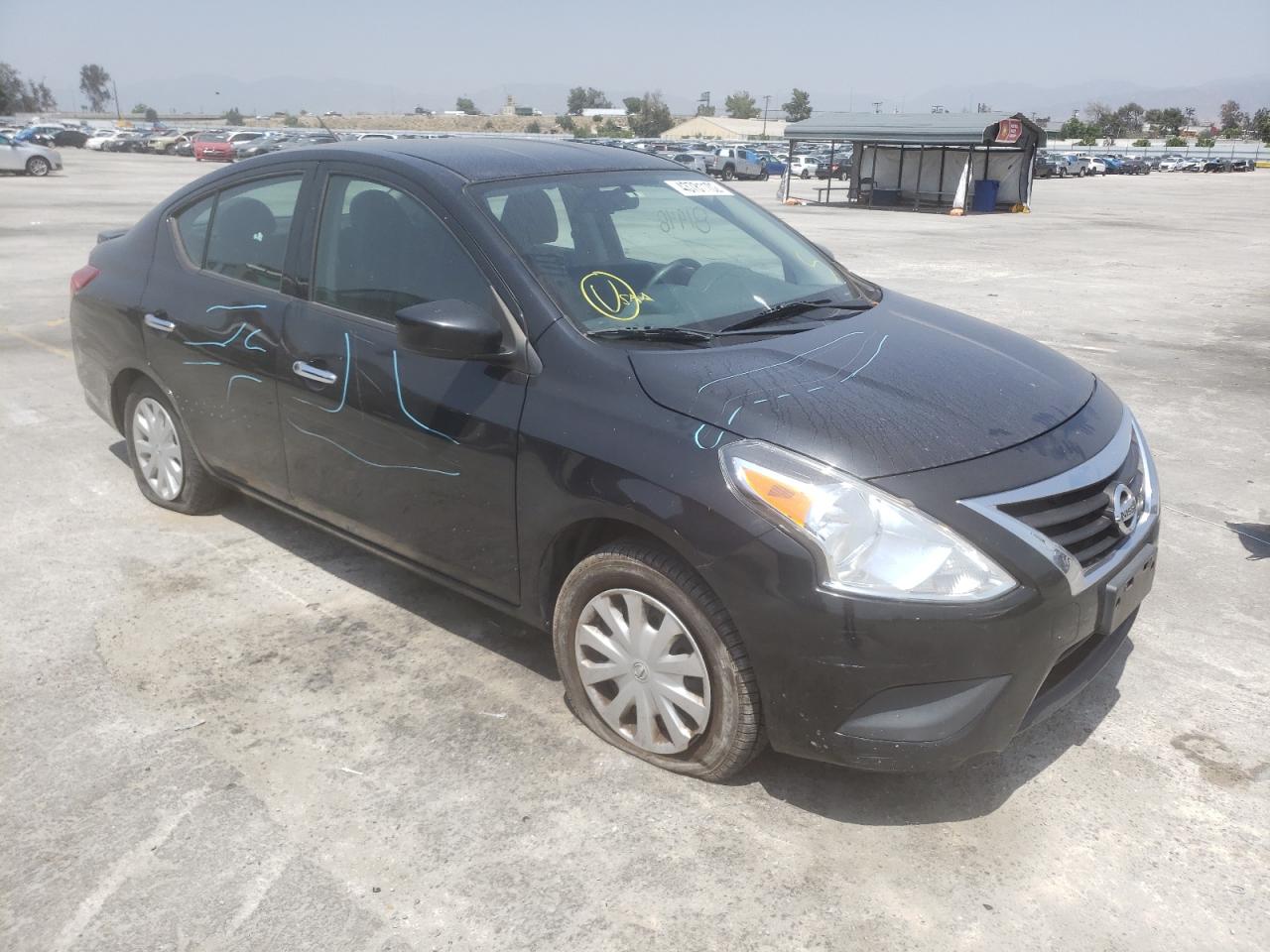 NISSAN VERSA S 2016 with VIN 3N1CN7AP3GL808295 - Photo from auction
