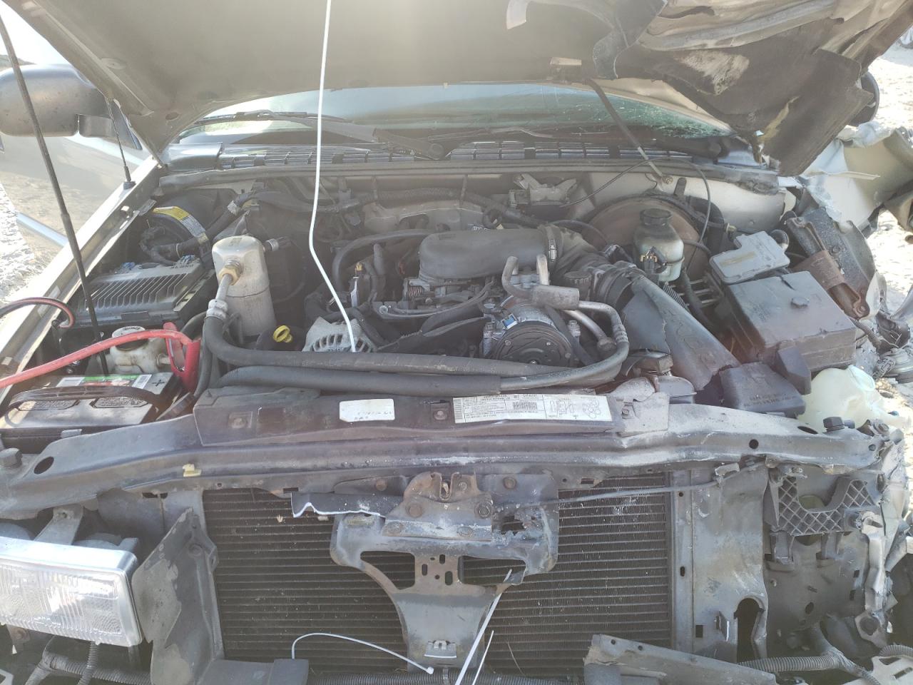 Photo 7 from auction – 2000 CHEVROLET S10 with VIN 1GCCS19W7Y8188212