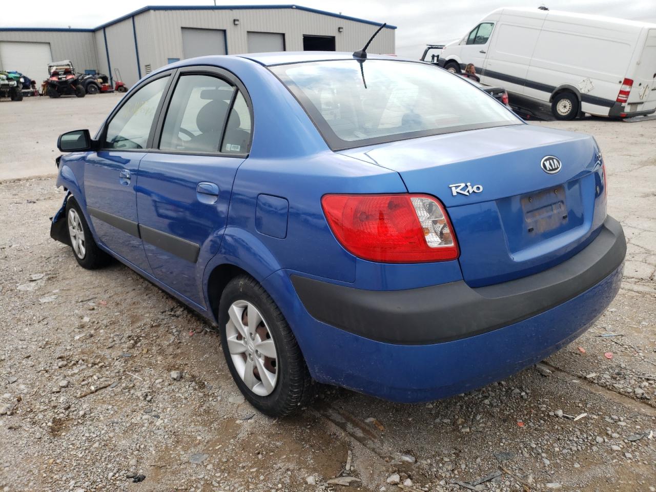 Photo 3 from auction – 2008 KIA RIO BASE with VIN KNADE123186375000