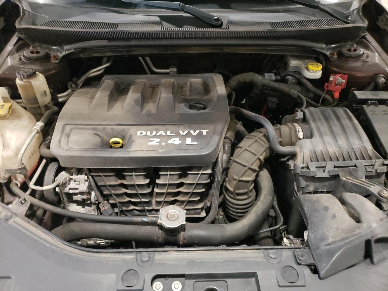 Photo 7 from auction – 2013 CHRYSLER 200 LIMITE with VIN 1C3CCBCB7DN568076