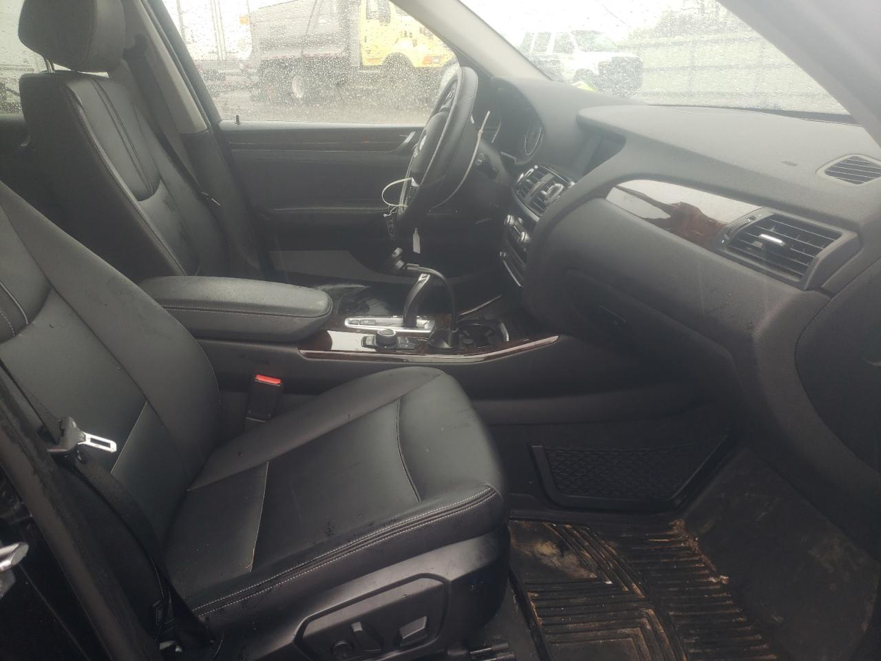 Photo 5 from auction – 2015 BMW X3 XDRIVE2 with VIN 5UXWX9C56F0D56531