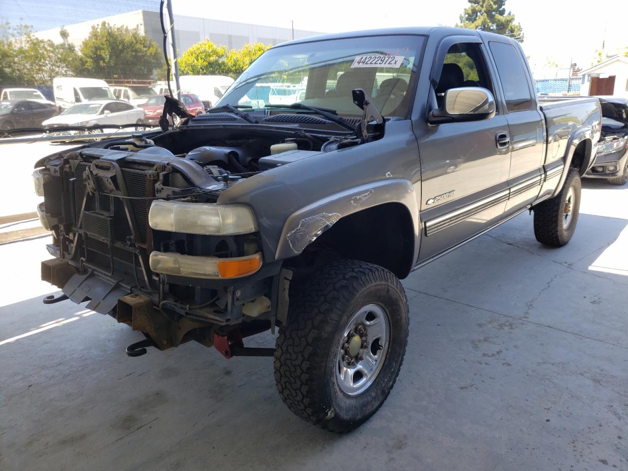 Photo 2 from auction – 2001 CHEVROLET SILVERADO with VIN 1GCHK29U61Z286819