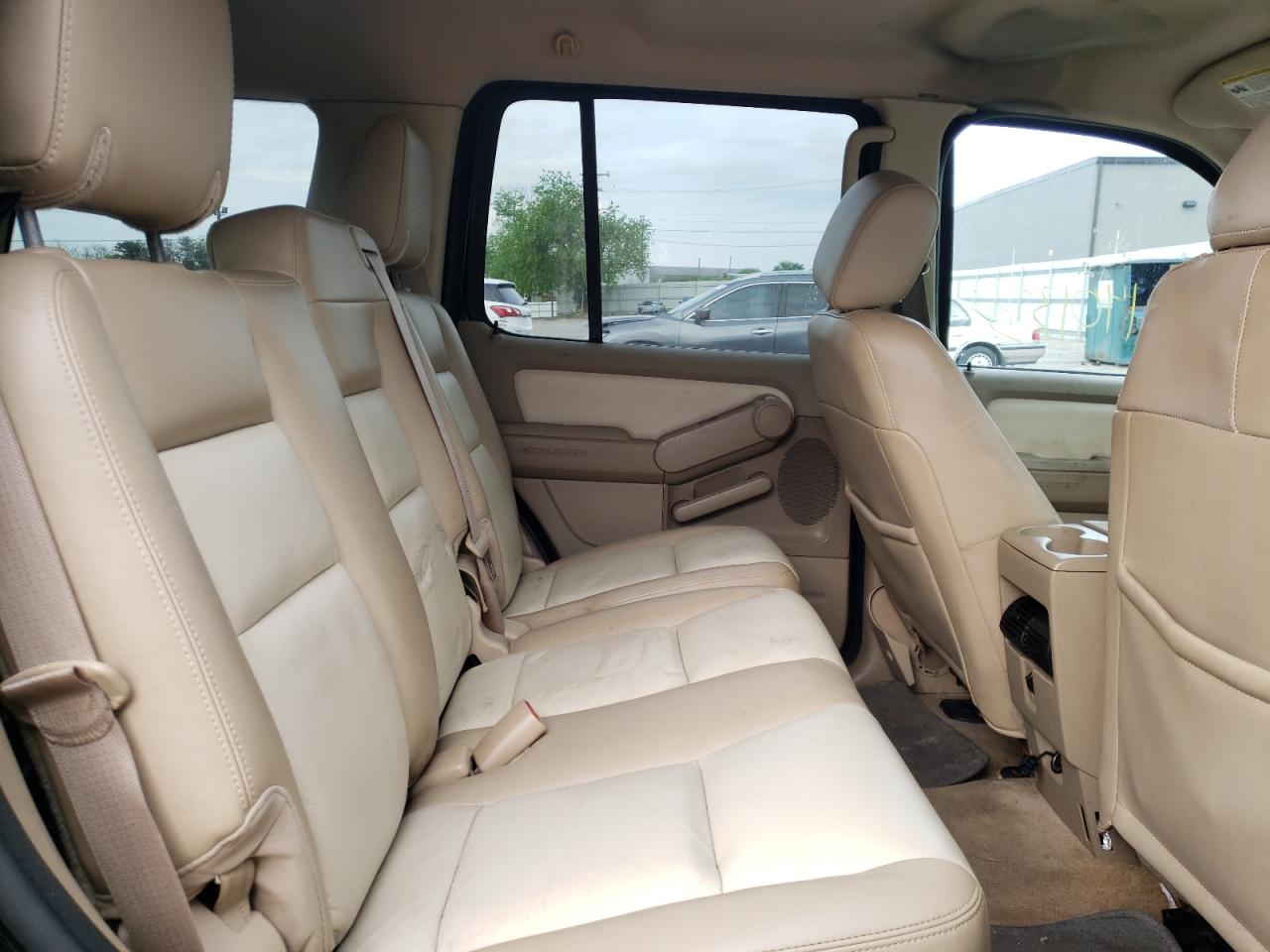 Photo 6 from auction – 2007 FORD EXPLORER E with VIN 1FMEU74E37UB43788