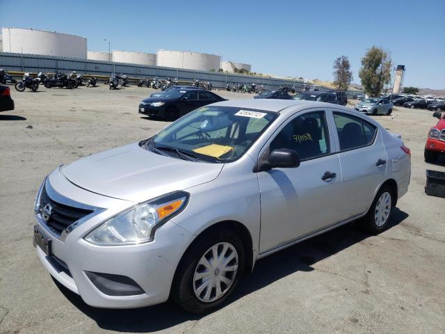 صورة رقم 2 من المزاد - 2015 NISSAN VERSA S مع VIN 3N1CN7AP1FL908748