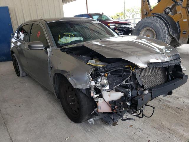 CHRYSLER 200 LX 2014 con VIN 1C3CCBAB3EN123693 - Foto de la subasta