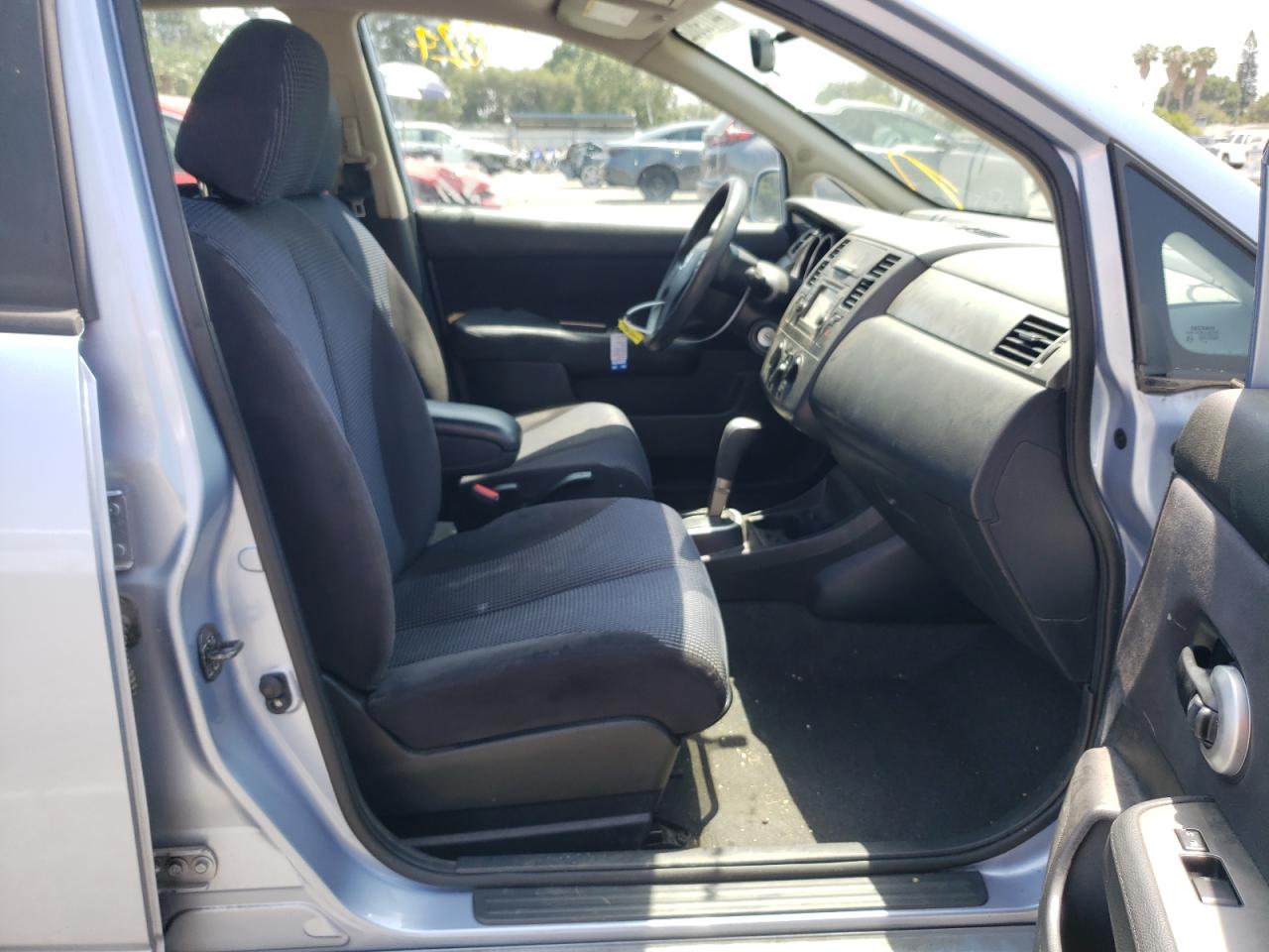 Photo 5 from auction – 2011 NISSAN VERSA S with VIN 3N1BC1CP5BL373509