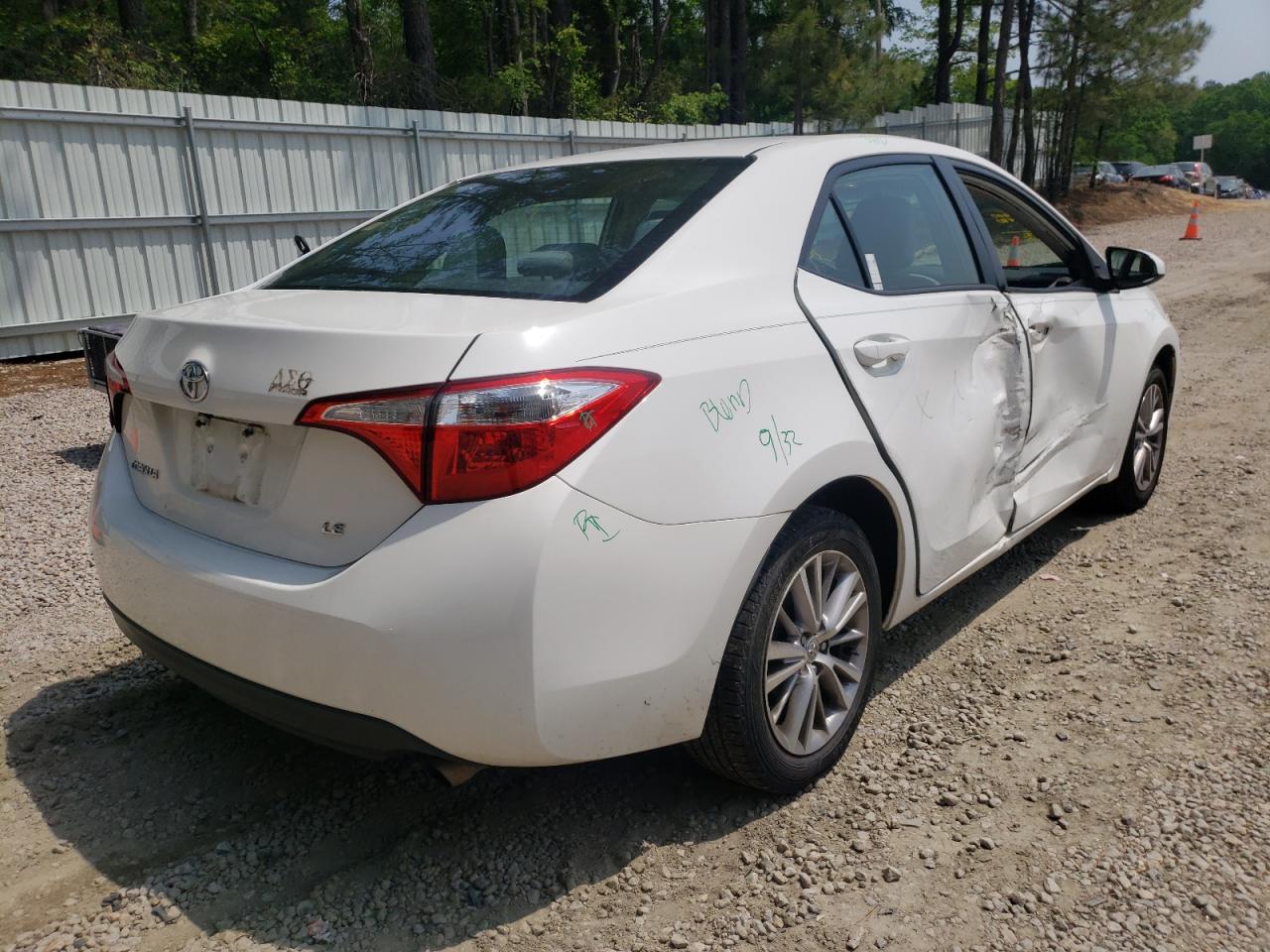 Photo 4 from auction – 2015 TOYOTA COROLLA L with VIN 2T1BURHEXFC389813