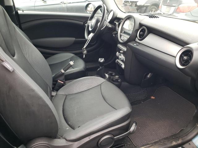 Photo 5 from auction – 2007 MINI COOPER with VIN WMWMF335X7TL68474