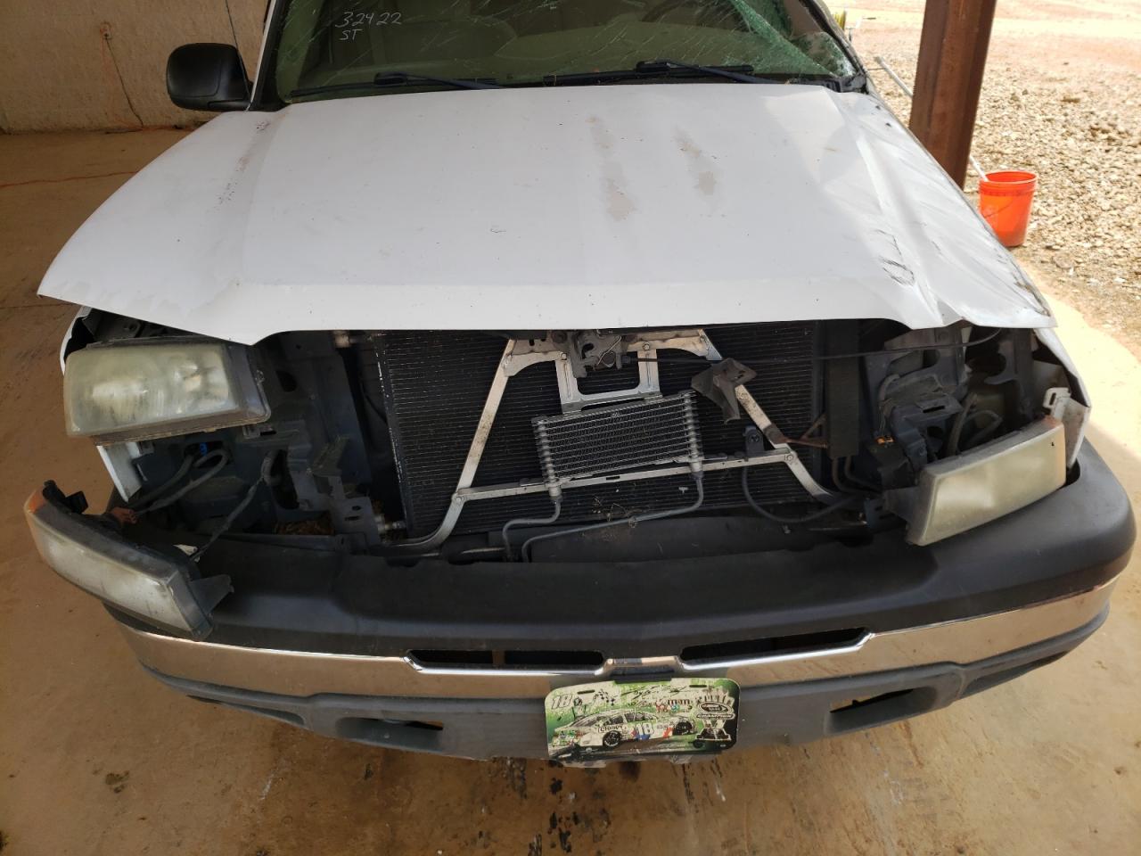 Photo 7 from auction – 2003 CHEVROLET SILVERADO with VIN 2GCEK19T031132462
