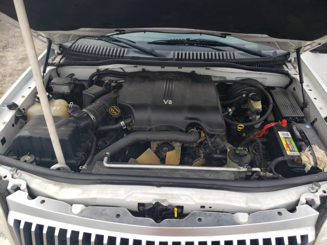 Photo 7 from auction – 2003 MERCURY MOUNTAINEE with VIN 4M2DU66WX3ZJ06017