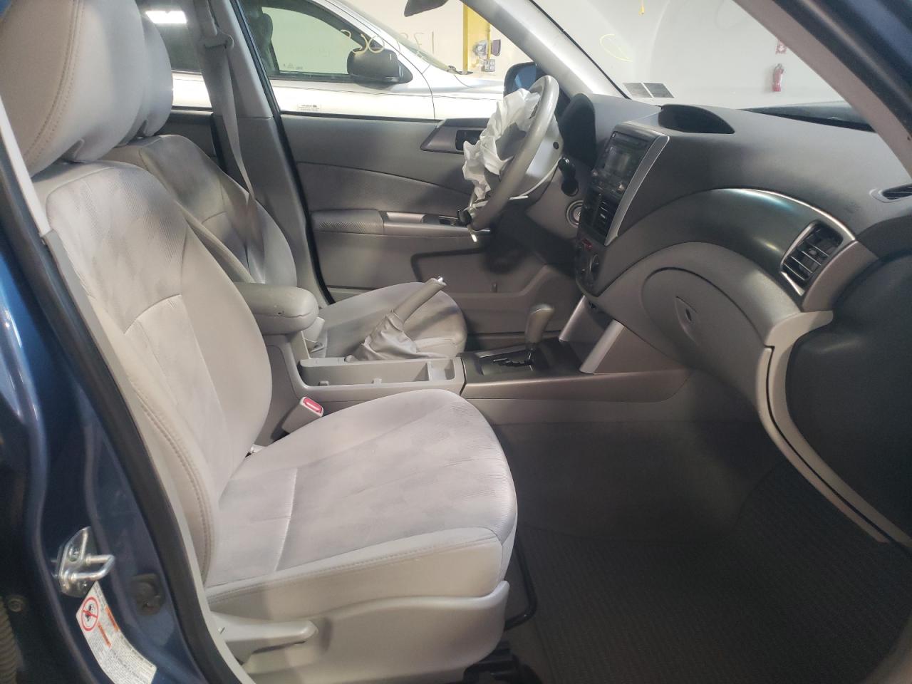 Photo 5 from auction – 2009 SUBARU FORESTER 2 with VIN JF2SH61689H746171