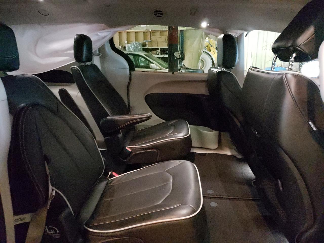 Photo 6 from auction – 2022 CHRYSLER PACIFICA L with VIN 2C4RC1GG2NR131998