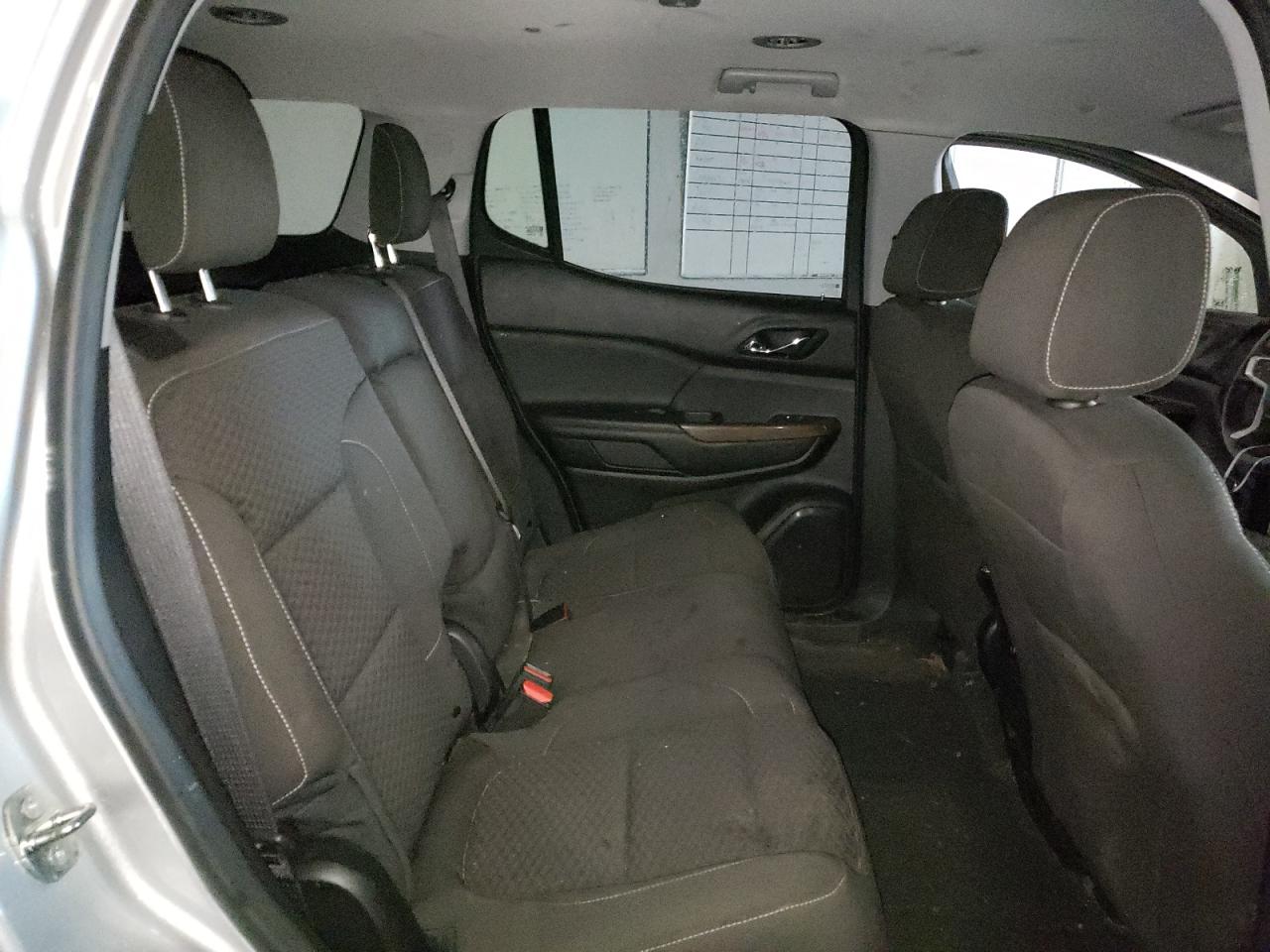 Photo 6 from auction – 2017 GMC ACADIA SLE with VIN 1GKKNSLS1HZ156935