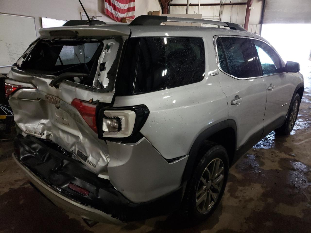Photo 4 from auction – 2017 GMC ACADIA SLE with VIN 1GKKNSLS1HZ156935