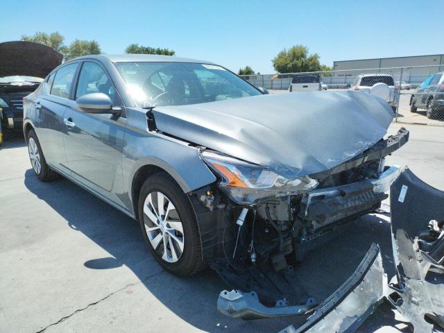 NISSAN ALTIMA S 2019 with VIN 1N4BL4BV8KC247693 - Photo from auction