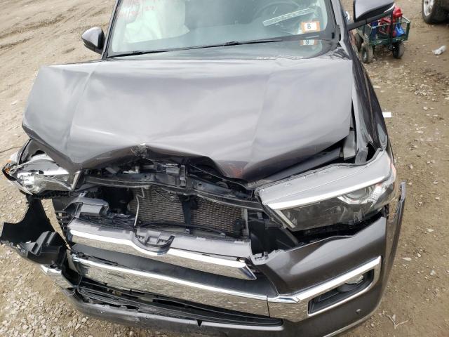 Photo 7 from auction – 2018 TOYOTA 4RUNNER SR with VIN JTEBU5JR4J5540975