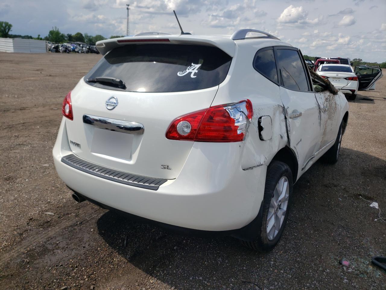 Photo 4 from auction – 2013 NISSAN ROGUE S with VIN JN8AS5MT1DW535474
