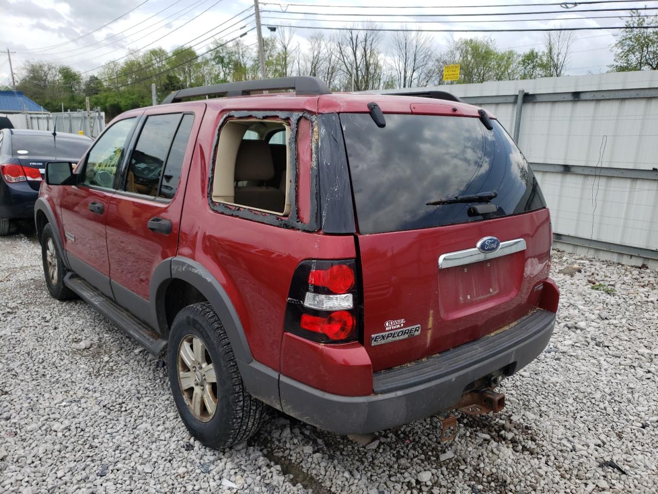 Photo 3 from auction – 2006 FORD EXPLORER X with VIN 1FMEU73E66UB08002