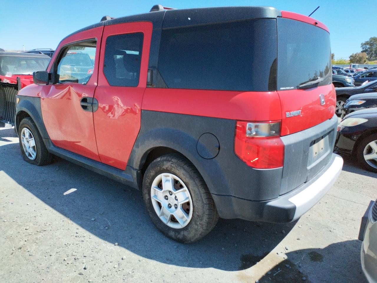 Photo 3 from auction – 2006 HONDA ELEMENT LX with VIN 5J6YH28356L011941