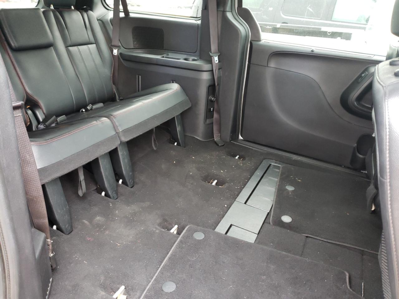 Photo 6 from auction – 2019 DODGE GRAND CARA with VIN 2C4RDGEG6KR759996
