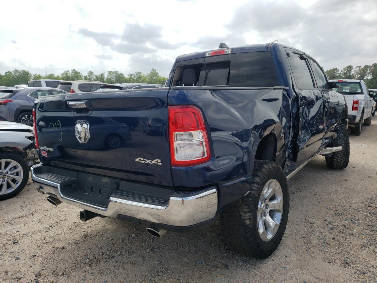 Photo 4 from auction – 2019 RAM 1500 BIG H with VIN 1C6SRFFT3KN623953