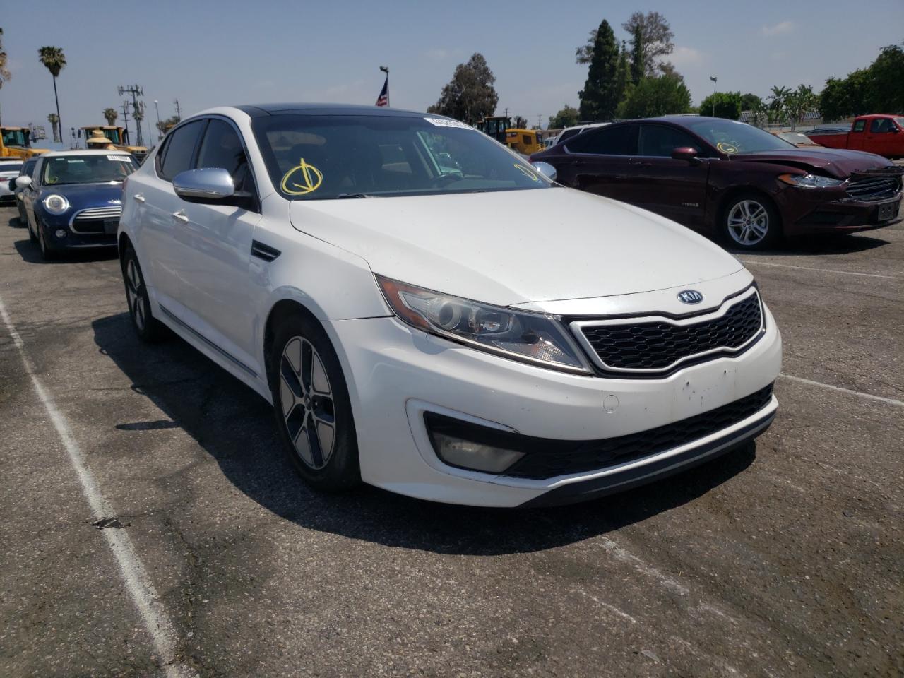 KIA OPTIMA HYB 2013 с VIN KNAGM4AD8D5043101 - Фото с аукциона