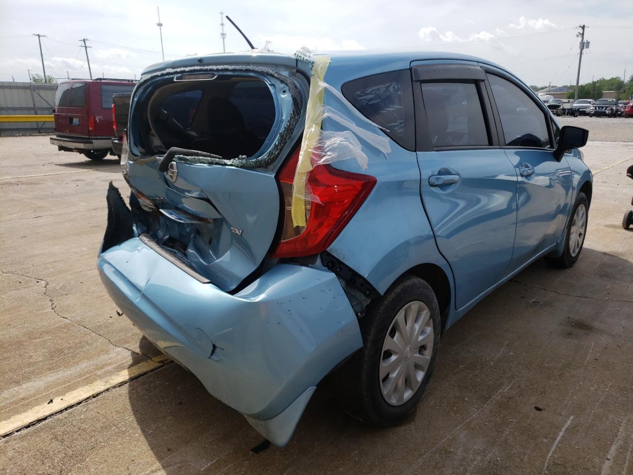 Photo 4 from auction – 2015 NISSAN VERSA NOTE with VIN 3N1CE2CP3FL410471