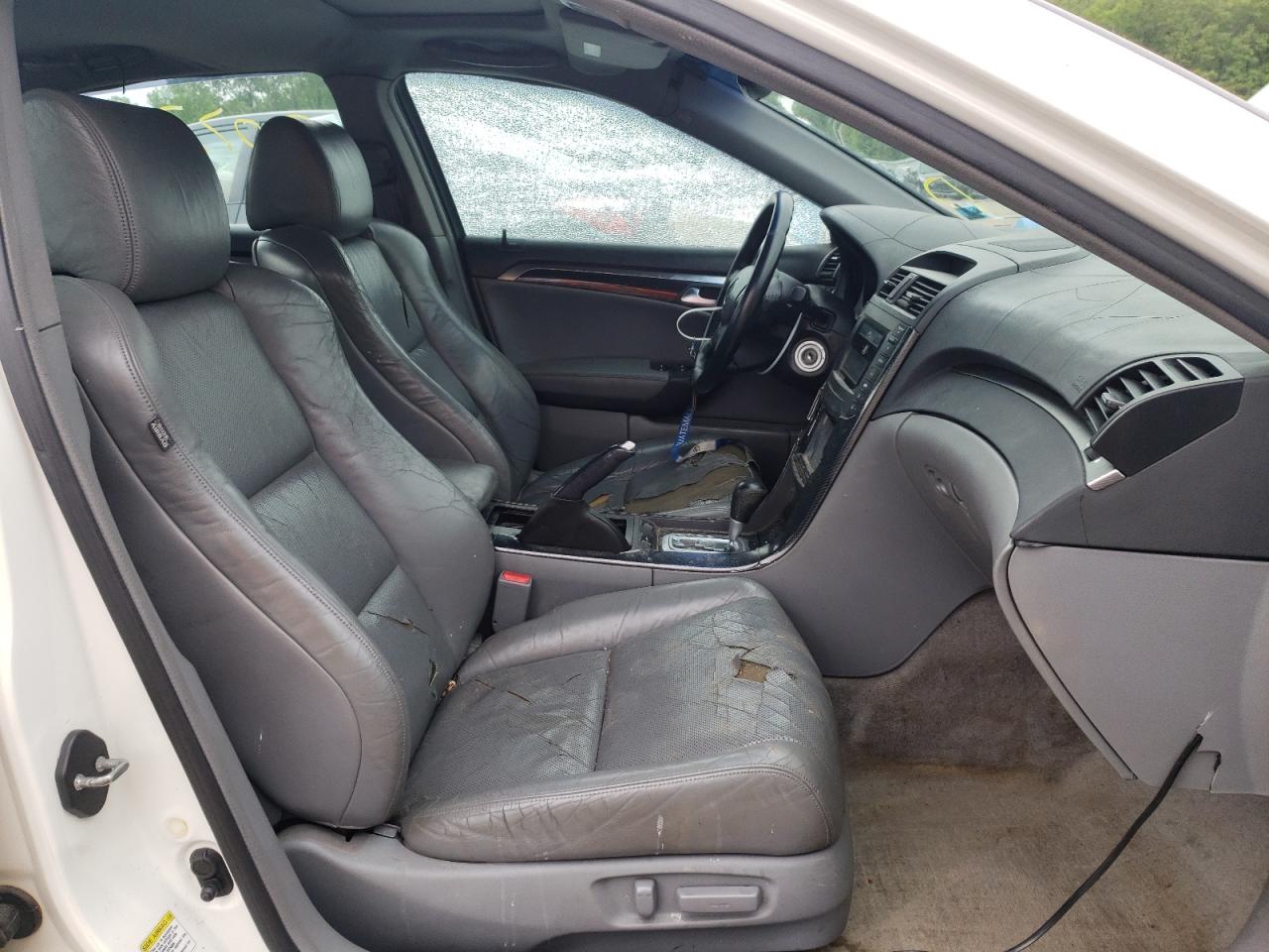 Photo 5 from auction – 2004 ACURA TL with VIN 19UUA66294A060256