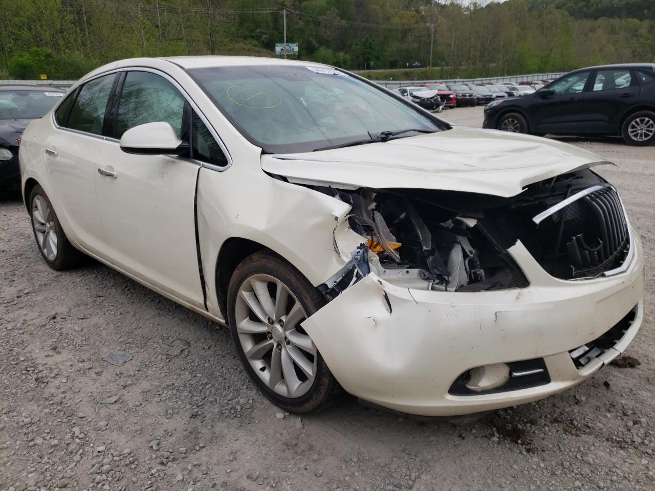 BUICK VERANO 2012 with VIN 1G4PP5SK3C4179472 - Photo from auction