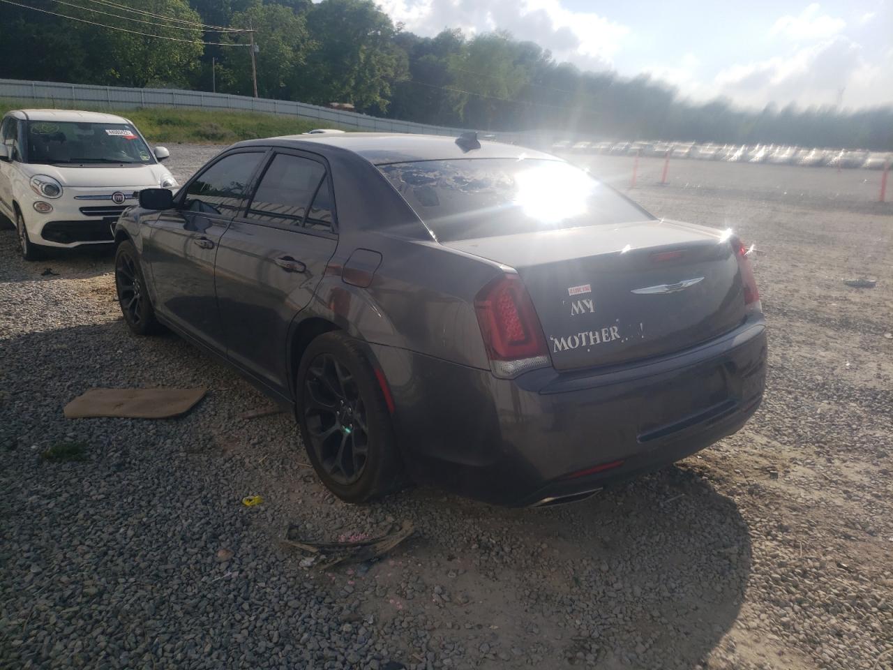 Photo 3 from auction – 2019 CHRYSLER 300 S with VIN 2C3CCABGXKH515482