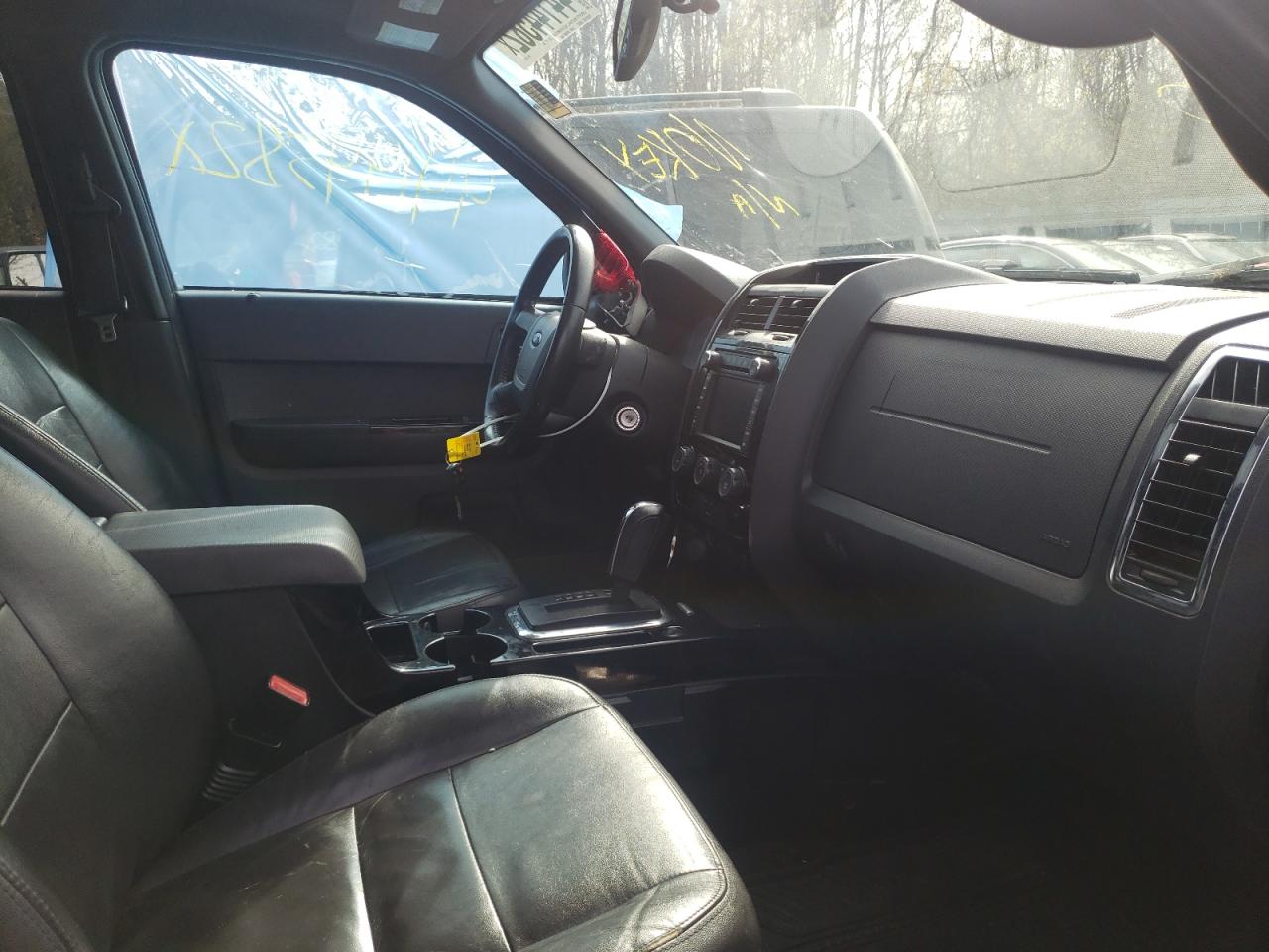 Photo 5 from auction – 2009 FORD ESCAPE LIM with VIN 1FMCU94G39KB70217