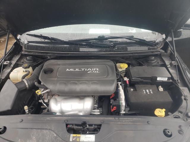 Photo 7 from auction – 2015 CHRYSLER 200 LIMITE with VIN 1C3CCCAB2FN548314