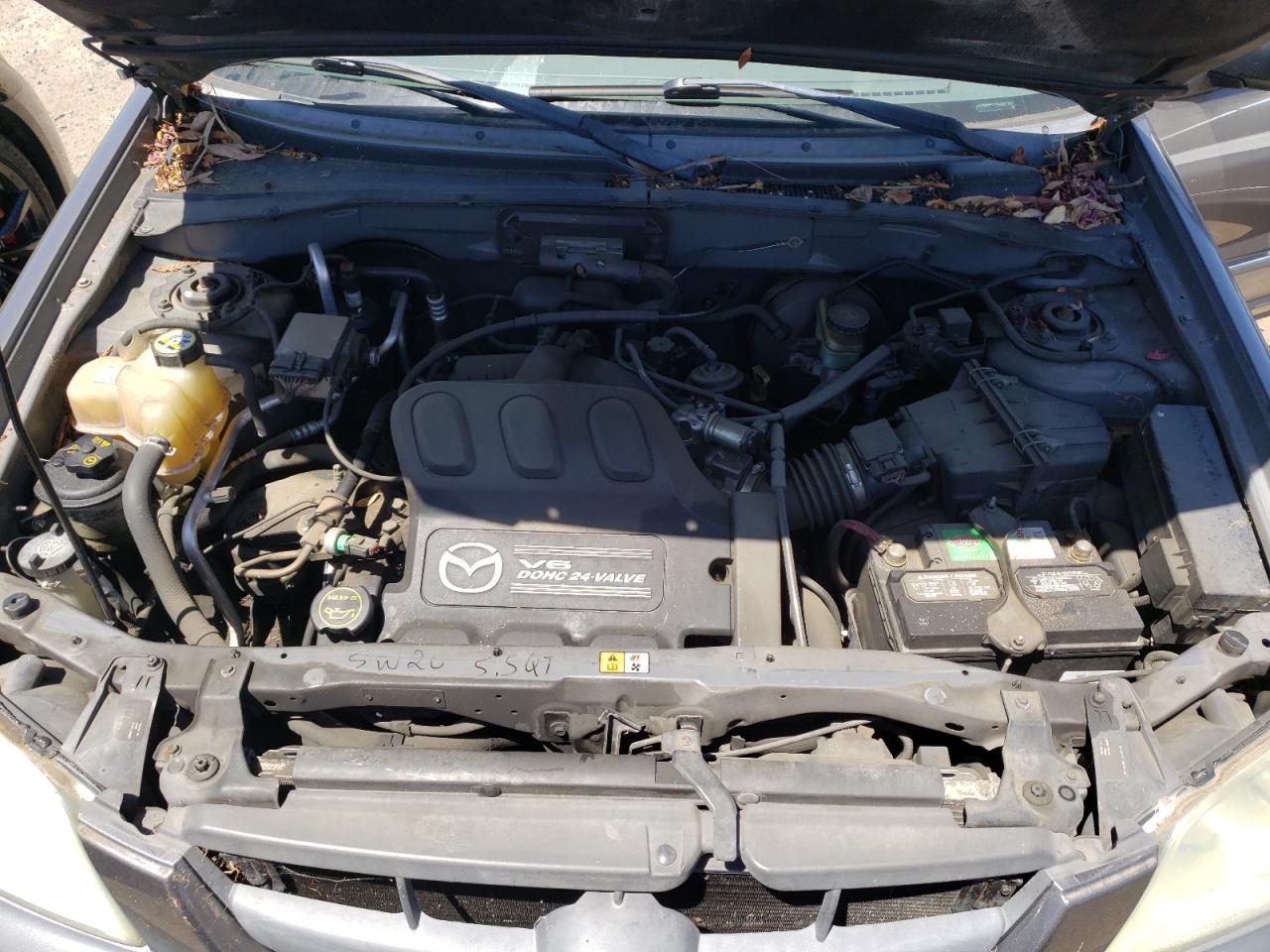 Photo 7 from auction – 2002 MAZDA TRIBUTE LX with VIN 4F2YU09152KM54870