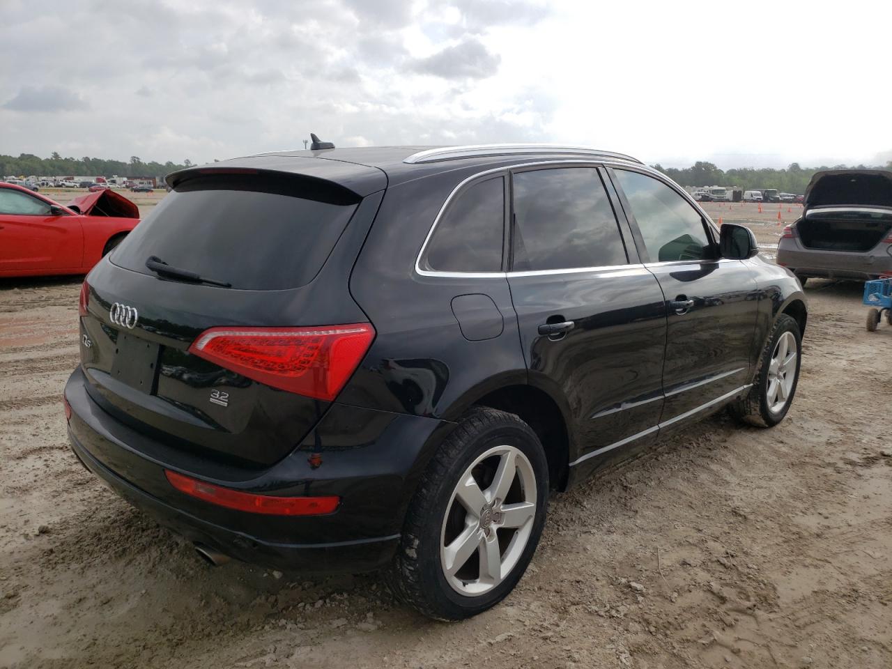 Photo 4 from auction – 2010 AUDI Q5 PREMIUM with VIN WA1LKAFP5AA068205