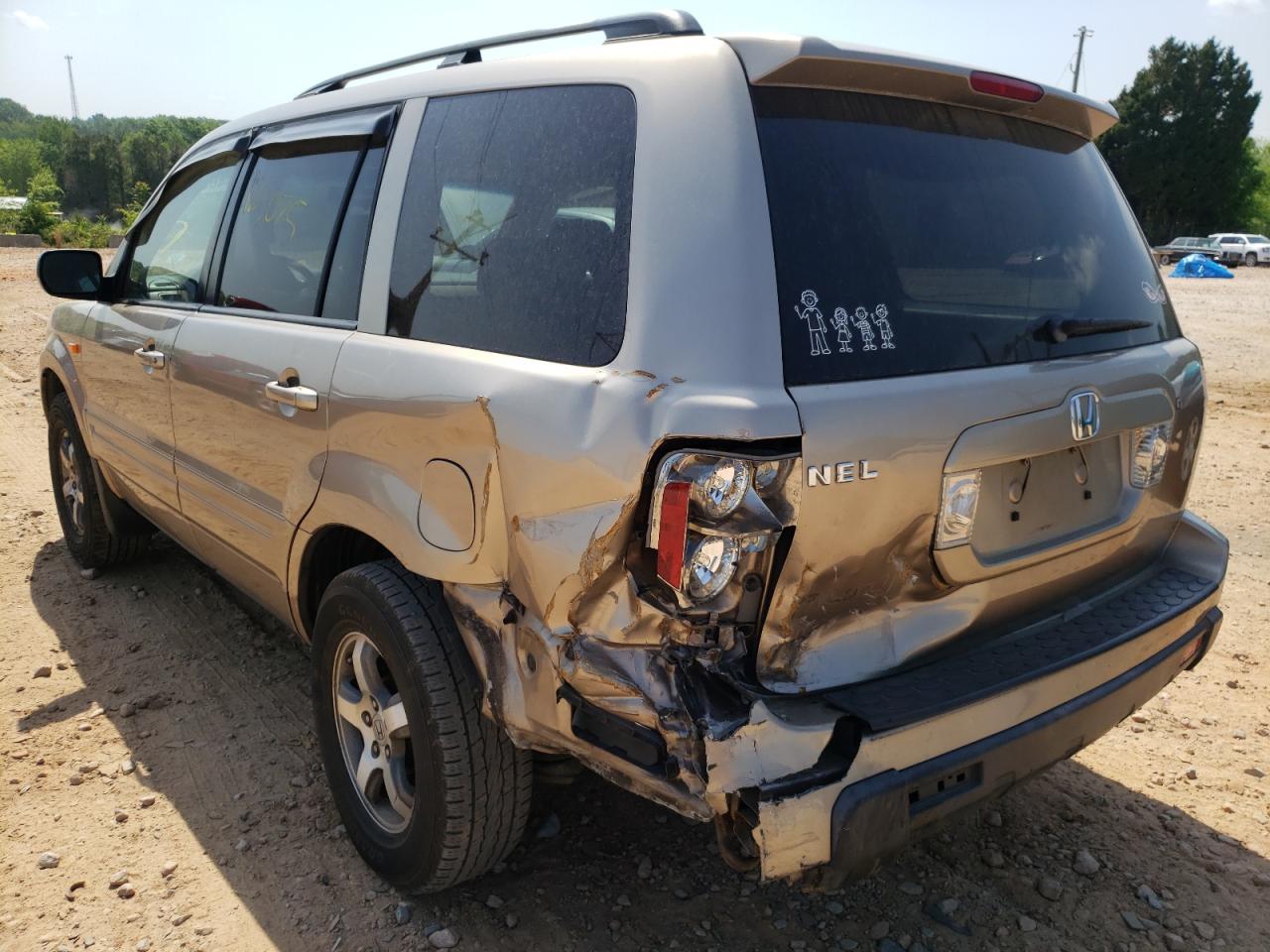 Photo 3 from auction – 2007 HONDA PILOT EXL with VIN 5FNYF28657B029799